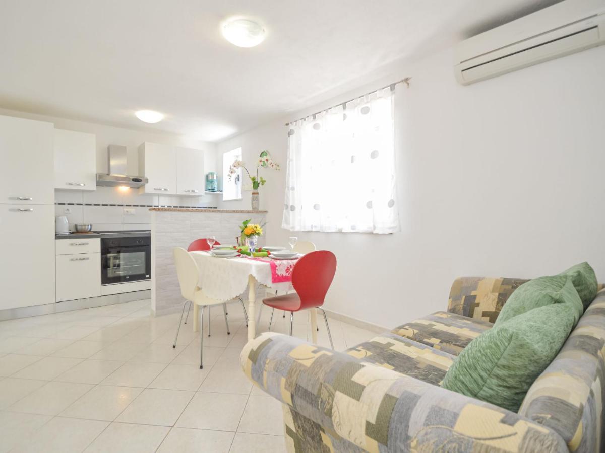 Apartment Slavica-1 By Interhome Trogir Exteriér fotografie